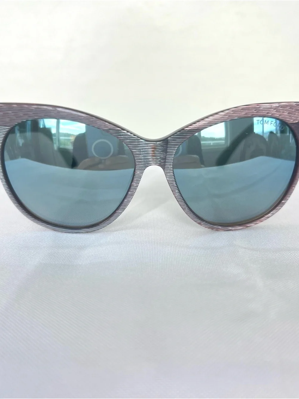 TOM FORD Italy TF330 89X SASKIA Gray Tinted Lenses Pink Purple Frame Sunglasses